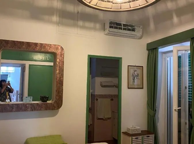 Bed & Breakfast I Magi 4*