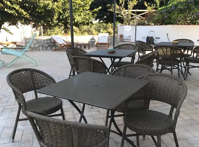 לינה וארוחת בוקר 